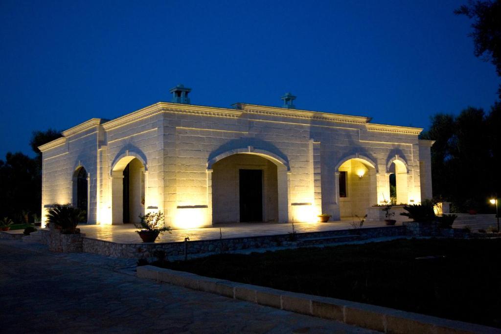 Hostal La Vigna Vecchia Fasano Exterior foto